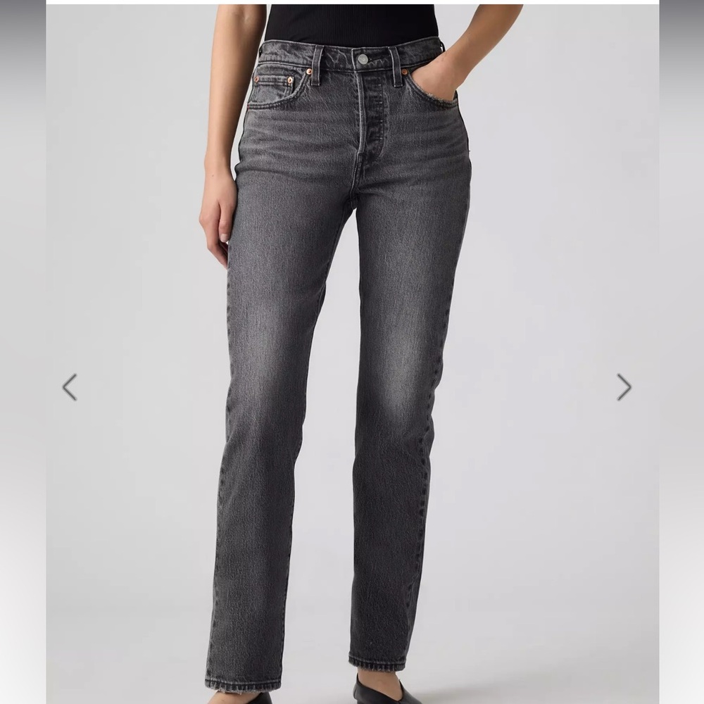 Levi’s 501 in washed black/grey